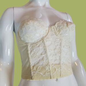 Vintage 60s/70s Valmont Cream Lace Strapless Corset Bra